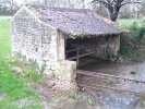 Lavoir de ST GEORGES DE LONGUEPIERR