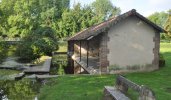 Lavoir de NEUVY SUR BARANGEON