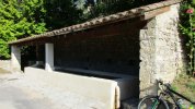 Lavoir de LE POET LAVAL