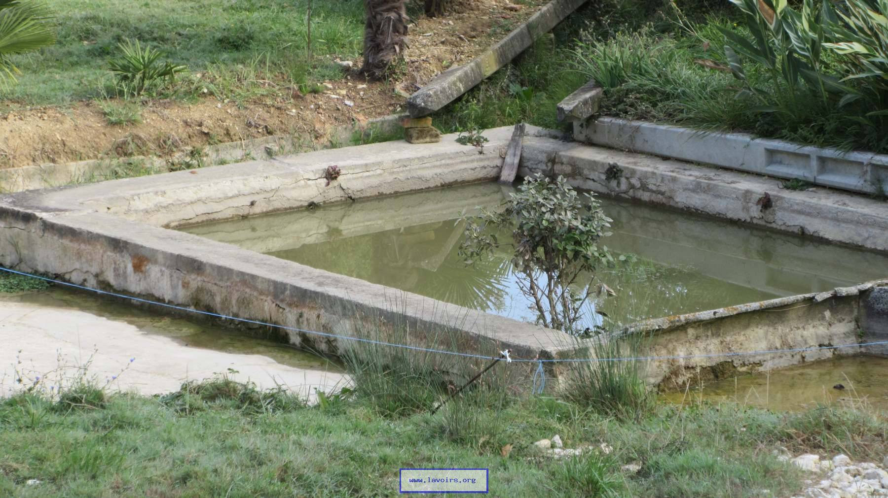 Washhouse of MONFORT