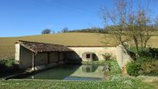 Lavoir de LARROQUE ST SERNIN