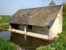 Lavoir de CROUZILLES