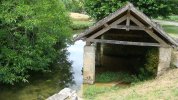 Lavoir de CENEVIERES