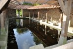 Lavoir de NEUVY EN MAUGES