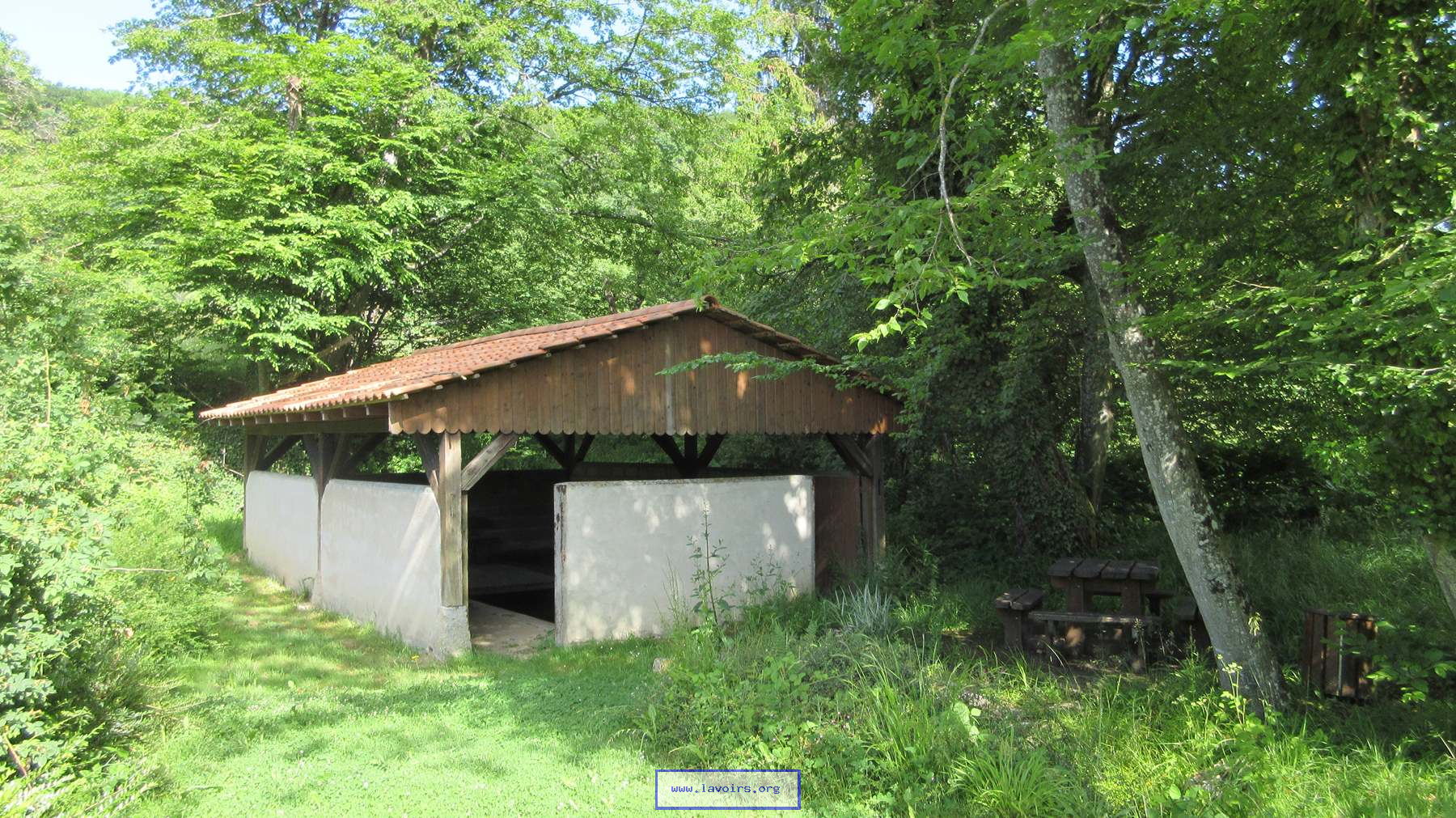 Lavoir de HERBEUVILLE