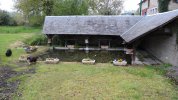 Lavoir de VERNEIL LE CHETIF