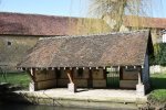 Lavoir de LES ORMES SUR VOULZIE