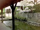 Lavoir de LUSSAC LES CHATEAUX