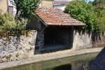 Lavoir de MEZILLES