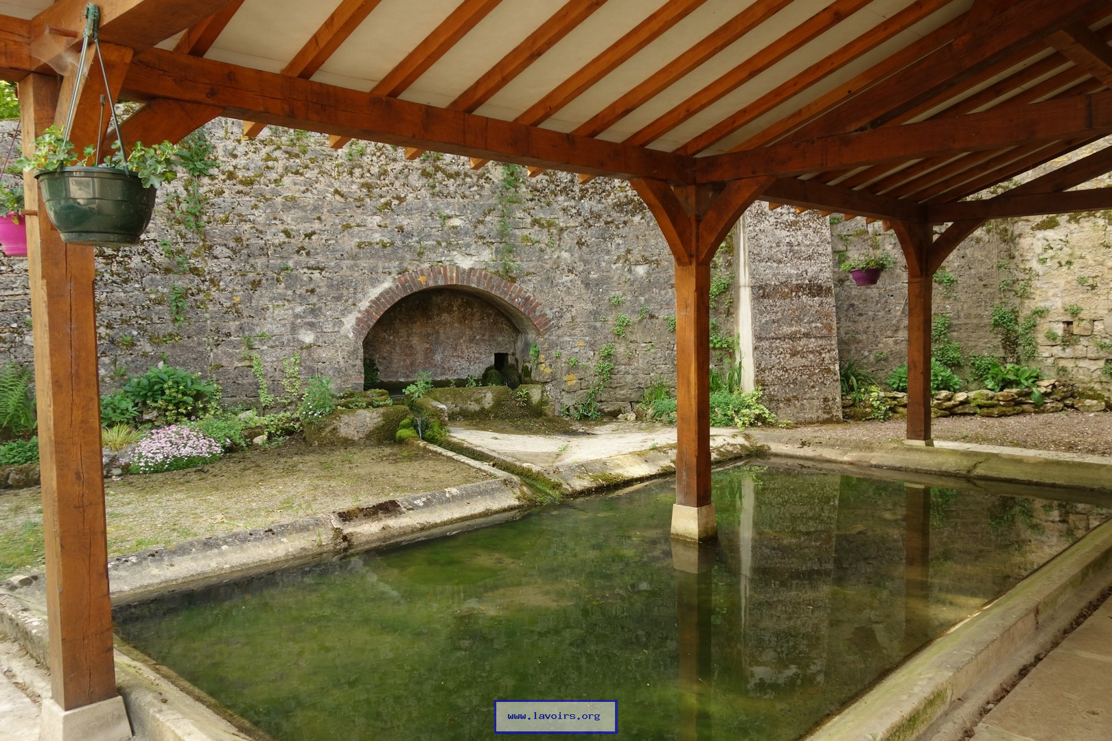 Washhouse of OUANNE